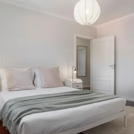 Canico Vii By An Island Daire Santa Cruz (Madeira)